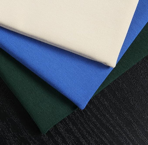 Top Corto para Mujer con Precio Ajustable, Antiarrugas, Calidad Premium, Transpirable, Ligero y Cómodo, Totalmente Personalizable - Product Image 6