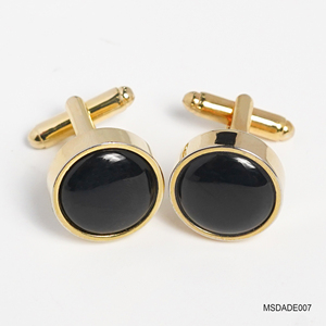 Mancuernillas de Lujo con Meteorito Negro Chapadas en Oro de 18K - Gema Fengshui para Hombre |   MSDADE007 |   Colección Tinh Vu |   Vietnam - Product Image 1
