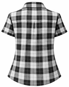 Camisa a cuadros negra y blanca personalizada para mujer, de manga corta, con botones, informal, ligera, transpirable, con bolsillo. - Product Image 3