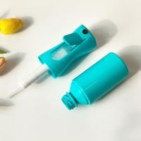 Bouteilles à pompe Unalilia en PET rechargeables, cylindres en plastique WG-415 200ml/300ml/500ml, avec pulvérisation fine continue et impression sérigraphiée dorée