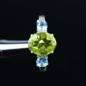 Anillo de peridoto y topacio azul suizo, plata de ley 925, con engaste de garras, hecho a mano, con piedras preciosas, joyería delicada para mujer - Product Image 5