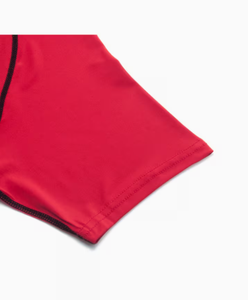 Camiseta Deportiva de Compresión para Hombre, Roja, Tejida, Cuello Redondo, Secado Rápido, Color Sólido, Manga Corta - Product Image 3