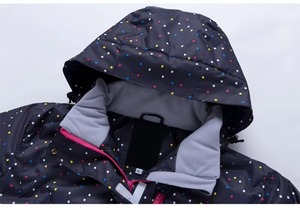 Chaqueta de Esquí y Snowboard para Mujer, Negra con Puntos Rosas, Azules, Amarillos y Blancos, con Capucha, Acolchada, Impermeable, Aislante Sintética para Invierno - Product Image 5