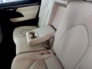 Nuevo Toyota Highlander Limited SUV 2025, 299Hp, 5 Plazas, 4 Cilindros, Transmisión Automática, 2999cc, Híbrido, Especificaciones GCC, Volante a la Izquierda - Product Image 6