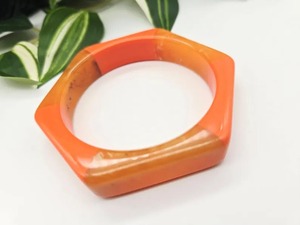 Bijoux fantaisie en résine, bracelets fabriqués à la main en Inde pour femmes et filles, look classique de mariage avec couleur et taille personnalisables - Product Image 3