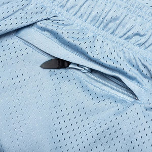 Shorts de jogging en mesh pour hommes, sublimation personnalisée, 100% polyester, taille élastique, style streetwear. - Product Image 5
