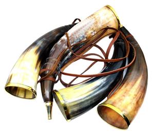 Sifflet traditionnel viking fait main en corne de buffle naturelle, technique polie pour les festivals, les cérémonies et la décoration - Product Image 2