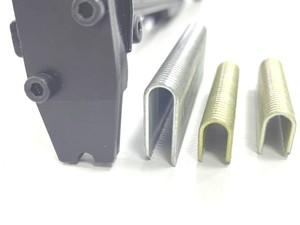 APLUS BCS31-19-5000 Mattress spring <b>Staple</b> 16GA 25mm Crown 1.4x1.6mm for BCS31-193 , SM-625 tools - Product Image 3