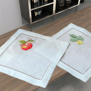 Servilletas de Cóctel de Lino con Diseño de Manzana y Limón – Servilletas Reutilizables 100% Lino Natural, Vajilla Ecológica para Bar, Fiesta - Product Image 5