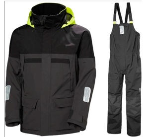 Combinaison de voile offshore, veste imperméable et salopette pour la course de yachts - Product Image 1