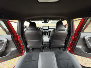 Toyota RAV4 2.5 Híbrido Enchufable GR 4x4 2024 Usado, 360 LED, GARANTÍA, 225KW (306Hp), Gasolina/Eléctrico, Transmisión Automática, 5 Plazas - Product Image 6