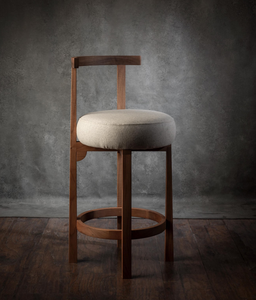 Chaise de bar en bois massif 100% naturel, tabouret haut, structure en bois, assise en mousse 100% authentique, meubles de bar sur mesure - Product Image 3