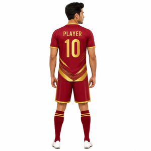 Conjunto de Uniforme de Fútbol Personalizado en Negro para Hombre, Sublimado, Transpirable, de Secado Rápido, para Entrenamiento, con Pantalones Cortos - Product Image 3