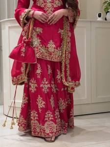 Salwar Kameez Bordado para Mujer, Estilo Pakistaní Tradicional de Seda, Vestido Anarkali Hasta la Rodilla para Bodas y Fiestas, Talla XL - Product Image 3