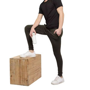 Pantalon de jogging élégant pour homme – Coton doux, style décontracté, taille élastiquée, idéal pour le sport, la mode urbaine et la gym - Product Image 2