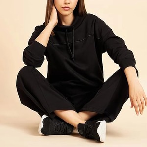Conjuntos Deportivos de Invierno para Mujer, 100% Algodón, Transpirables, de Secado Rápido, para Actividades al Aire Libre, MOQ Bajo - Product Image 5