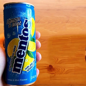 Boissons gazeuses Mentos classiques originales 240 ml très demandées, Mentos Apple Soda Kick 1,5 l, Boissons Mentos 2 l - Product Image 5