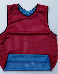 <b>Training</b> <b>Bibs</b> Mesh Sports Vests for Football Soccer and Team Practice - Product Image 5