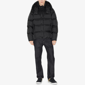Vestes matelassées légères pour homme, style outdoor, à faible MOQ, manches longues, fermeture éclair, chaudes et confortables. - Product Image 1