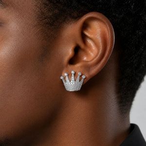 Boucles d'oreilles couronne serties de diamants ronds, entièrement pavées de moissanite, design « Ice Out », idéales pour les fêtes et les cadeaux - Product Image 6