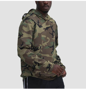 Sweat à capuche camouflage pour homme, motif forêt, en molleton doux et épais, streetwear, chasse, personnalisable DTG - Product Image 4