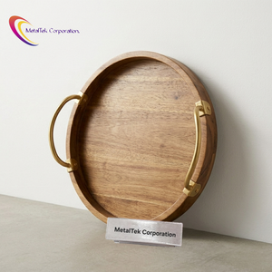 Plateau rond en bois d'acacia avec poignées dorées, grand plateau de service en bois, vaisselle décorative de luxe pour restaurants, plateaux écologiques - Product Image 2