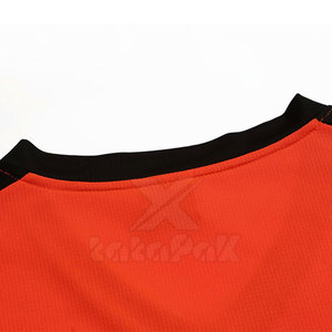 Camiseta de Baloncesto de Alta Calidad, Estilo Urbano, Corte Regular, Estética Moderna, Manga Corta, 100% Poliéster - Product Image 3