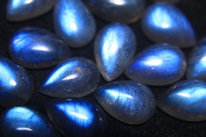 Natural Labradorite Gemstone Cabochon Blue Flashy Pear Cut Cabochon Blue <b>Fire</b> Effect for Jewelry Making - Product Image 6