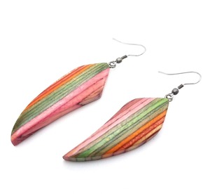 Boucles d'oreilles pendantes carrées en bois et résine, boucles d'oreilles géométriques pour femmes, bijoux de mariage - Product Image 4