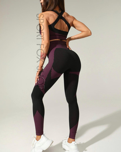 Conjunto Deportivo Personalizado para Mujer, Sujetador Deportivo, Leggings para Gimnasio, Fitness y Yoga - Product Image 3