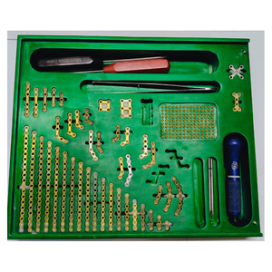 Kit d'implants crâno-maxillo-faciaux 1,5 mm 2,0 mm en acier inoxydable et titane, plaques orthopédiques manuelles réutilisables certifiées ISO13485 - Product Image 1