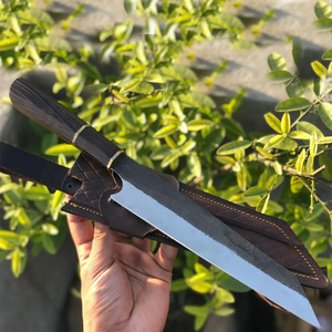 Couteau de chef traditionnel LEGACY BLADES en acier au carbone, manche en bois, étui en cuir, ambidextre, finition polie, lame de 8 à 9,9 pouces - Product Image 1