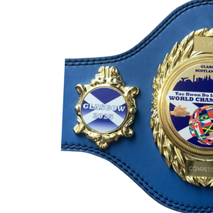 Cinturón de Campeonatos Mundiales de Taekwondo con Emblema Dorado y Cuero Azul de Primera Calidad, Personalizable, Cinturón de Título para Competidores - Product Image 4