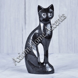 Urna de cremación para mascotas tallada a mano con diseño de huella de pata y acabado pulido para apreciar recuerdos de mascotas por Axiom Home Accents - Product Image 4