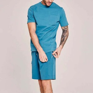 Ensemble deux pièces d'été décontracté pour homme, tricoté, respirant, T-shirts et shorts, motif uni, couleurs personnalisables, coutures invisibles, haute qualité - Product Image 4