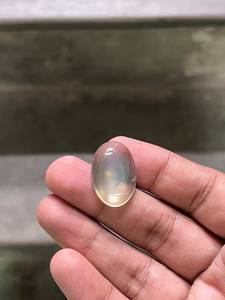 Pierre de lune verte naturelle de forme ovale, cabochon - Product Image 2