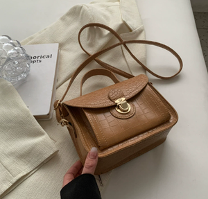 Bolso bandolera de PU para mujer, a la moda, con color y logotipo personalizables - Product Image 2