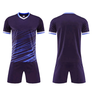 Ensemble d'uniformes de football RAMen, violet foncé, col en V, manches courtes, rayé, qualité supérieure, coupe athlétique, toutes saisons - Product Image 1