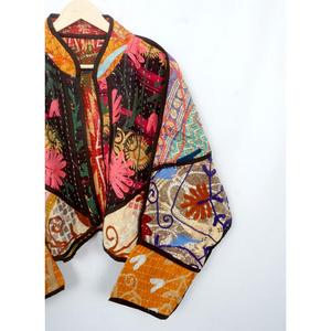 Chaqueta Kantha de diseño en algodón, recién llegada, multicolor, estilo étnico, bordada, con cierre abierto, hecha a mano, estilo vintage. - Product Image 3