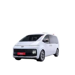 สำหรับรถยนต์ Staria 4WD Lounge 7 ที่นั่ง พวงมาลัยซ้าย รุ่นตุลาคม 2023 วิ่ง 4,629 กม. เชื้อเพลิงดีเซล เกียร์อัตโนมัติ เบาะหนัง ด้านหลัง - Product Image 1