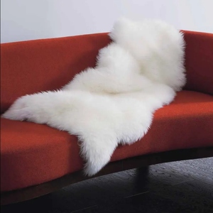 White Sheepskin <b>Rug</b> Novelty Shape Plush <b>Thick</b> Hand Tufted Non Slip Rubber Backing For Bedroom Home Decor - Product Image 4
