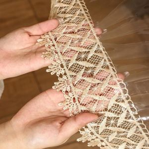 Tovaglia Trasparente in Vinile 54X102 Pollici, Protezione Impermeabile e Anti-Olio, Copertura Quadrata in Plastica per Tavolo - Product Image 2