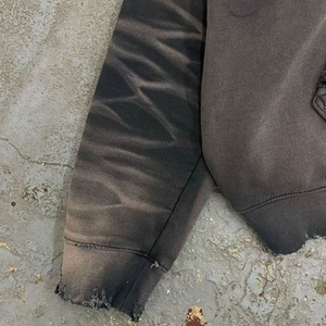 Sudadera con capucha extragrande personalizada para hombre, diseño de bolsillo en algodón French Terry con efecto teñido, manga regular, para otoño, unisex. - Product Image 3