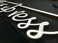 Enseigne commerciale 3D personnalisée à éclairage frontal, logo mural en acrylique LED pour bureau, enseigne de devanture de magasin, enseigne lumineuse en lettres éclairées pour studio