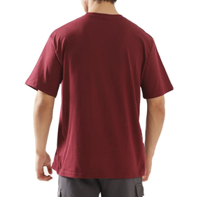 เสื้อยืดลำลองทรงเข้ารูปสำหรับผู้ชาย พิมพ์ลายโลโก้ด้านหน้า ผ้าถักโพลีเอสเตอร์/คอตตอน ระบายอากาศได้ดี ป้องกันการเป็นขุย แขนสั้น - Product Image 2