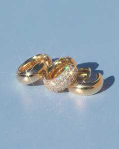 ต่างหูแบบหนีบ Pave Bombe ทรงโดมหนา ไม่ต้องเจาะหู ประดับเพชรทรงกลมเพาะเลี้ยง ราคาโรงงาน ขายส่ง ทองคำแท้ 14K 18K - Product Image 4