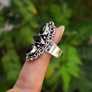Anillo de ónix negro de diseño, plata de ley 925, hecho a mano con piedras preciosas, para mujeres y niñas. - Product Image 3