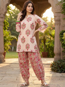 Ensemble Kurta court en coton imprimé floral rose pour femme, coupe régulière, longueur genou, style traditionnel décontracté, séchage rapide, style Inde Pakistan - Product Image 5