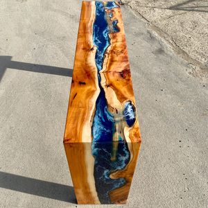 Table console en bois massif à bord naturel avec résine époxy, design moderne et actuel, motif rivière, pour décoration de mariage, salon et maison - Product Image 6