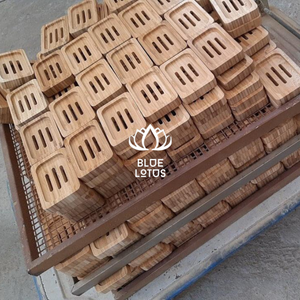 Boîte de rangement pour savon en bambou durable, disponible pour comptoir de salle de bain - Product Image 1
